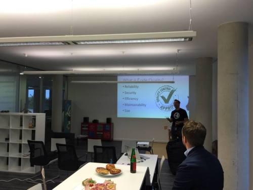 12004825_10200710220596131_646375096733333230_n